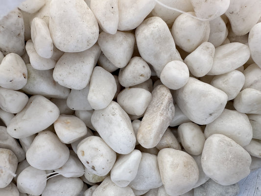 White Pebbles 20kg Bag